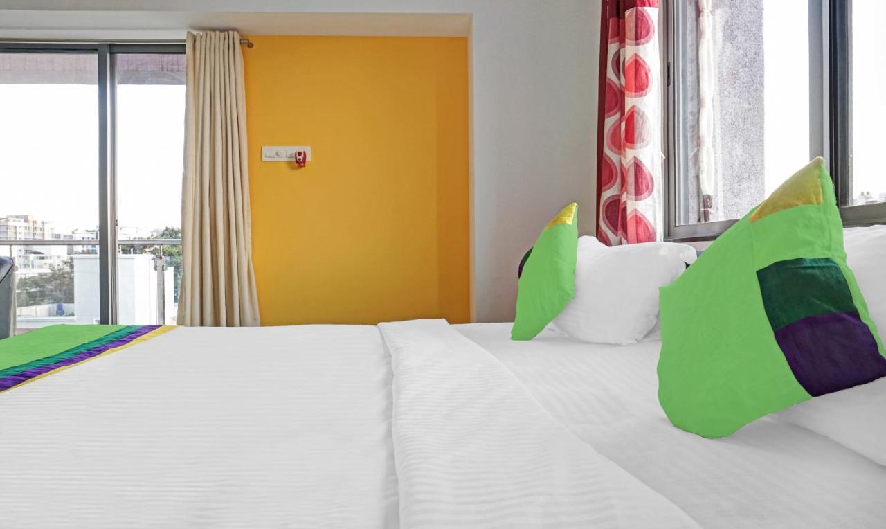 Treebo Atithi Corporate Stay Baner It Hub Pune Eksteriør billede